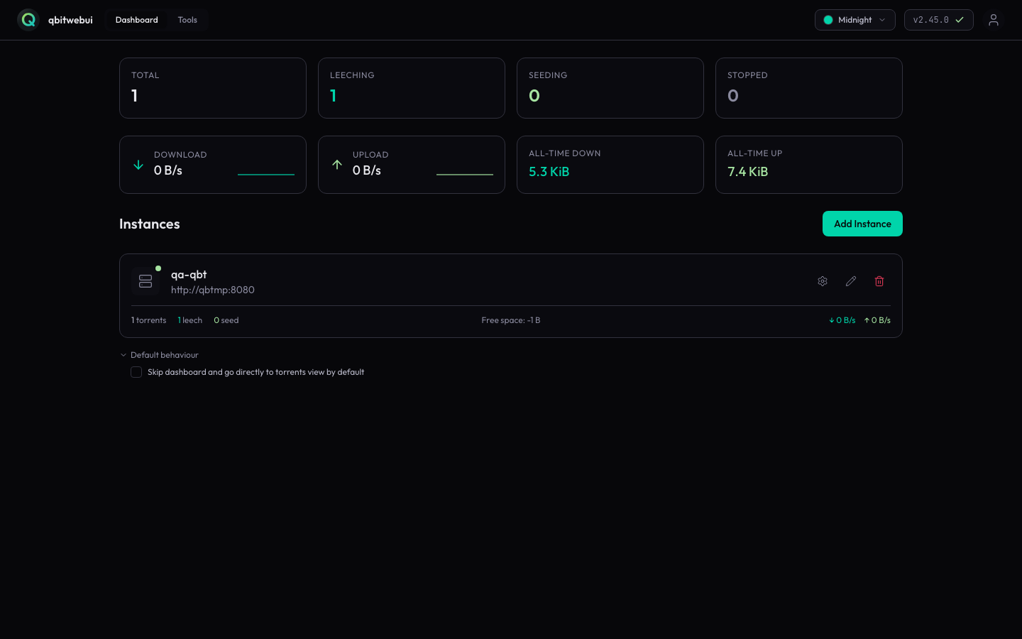 qBittorrent Web UI dashboard with a connected qBittorrent instance