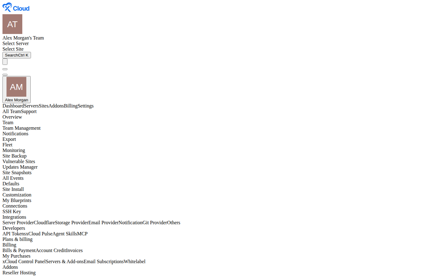 The Bills & Payment page in xCloud with the estimated cost, a saved card and the list of invoices.