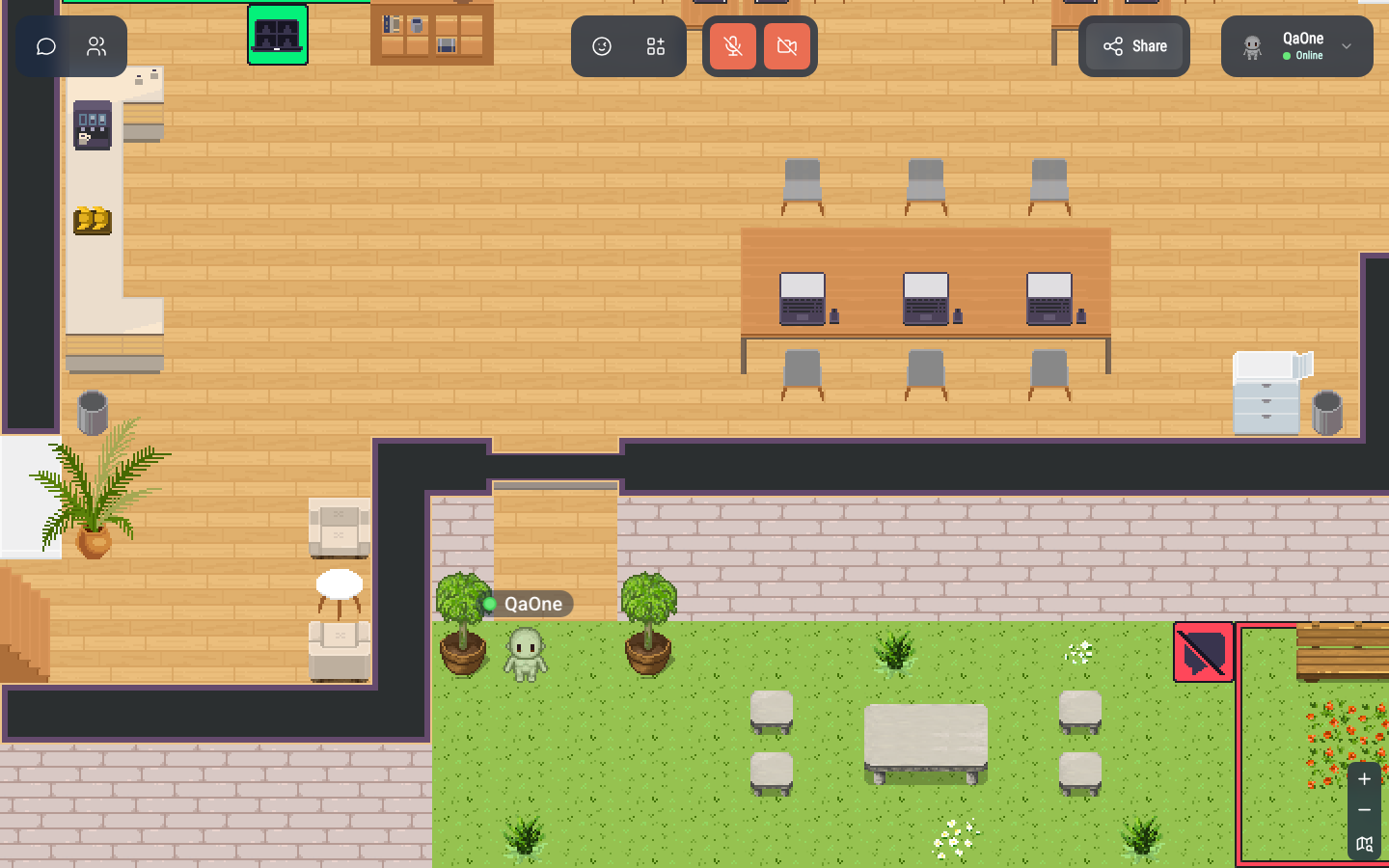 Two WorkAdventure players in the same room, one seeing the other's avatar